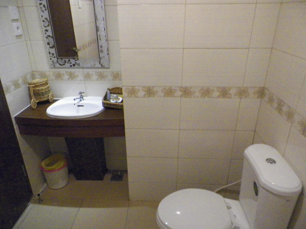 Excellent Seven Boutique Hotel Бандунг Стая снимка